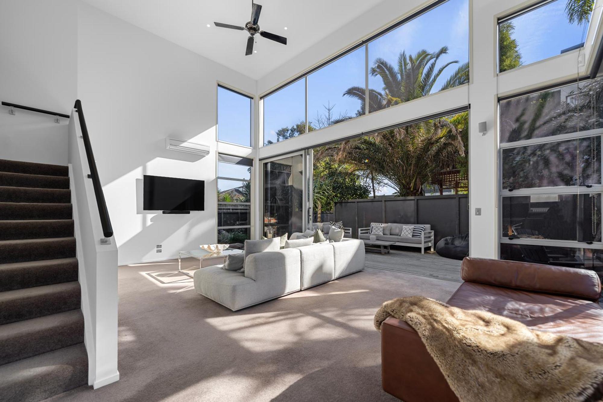 Modern Home Central Mount Маунт-Маунгани Экстерьер фото